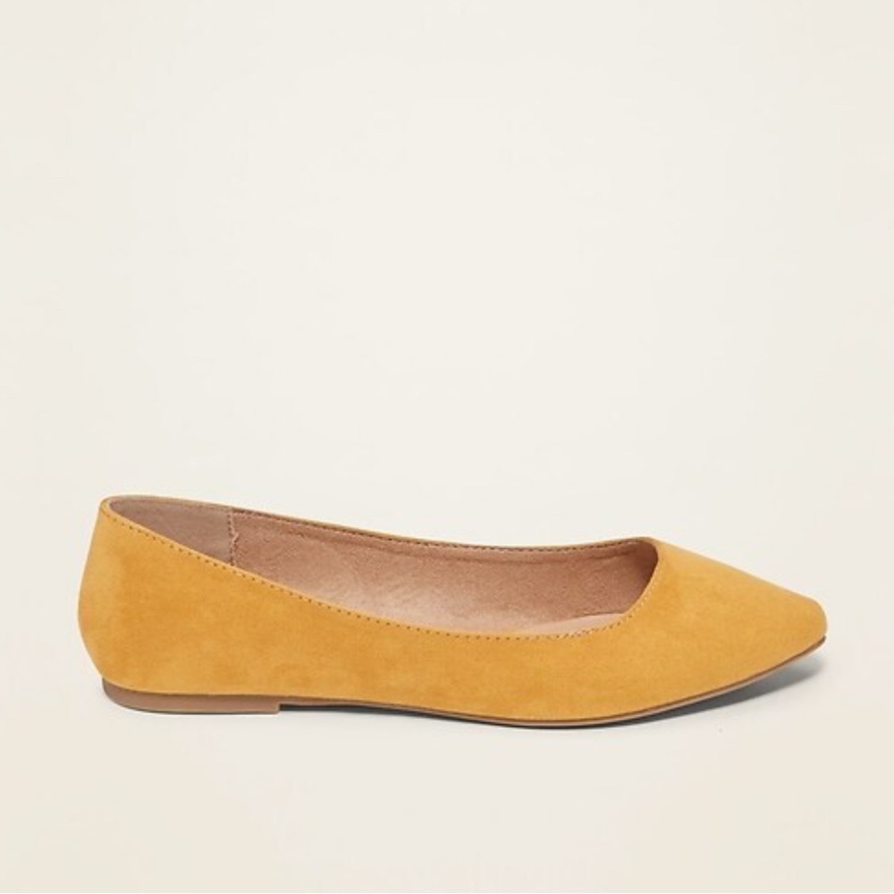 NWOT OLD NAVY Mustard Yellow Women's Ballerina Flats Size 7.5 Suede